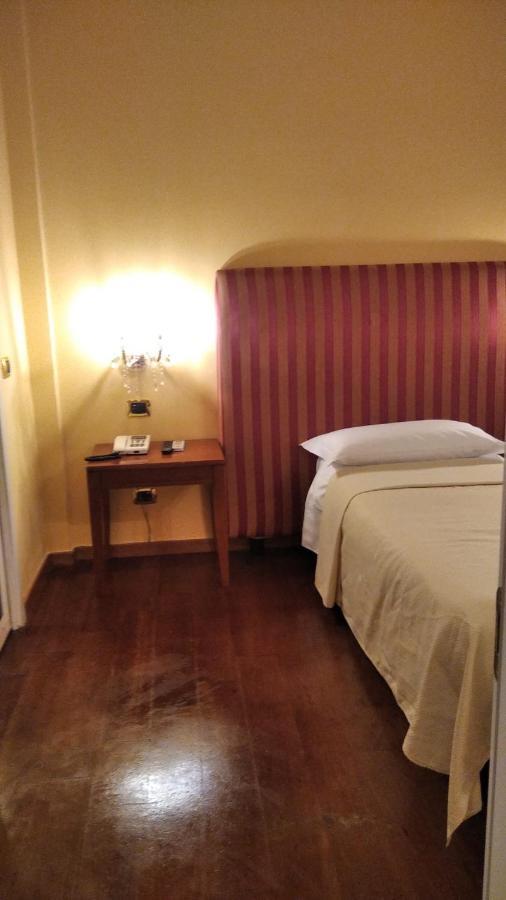 Canella Hotel Roma Exterior foto